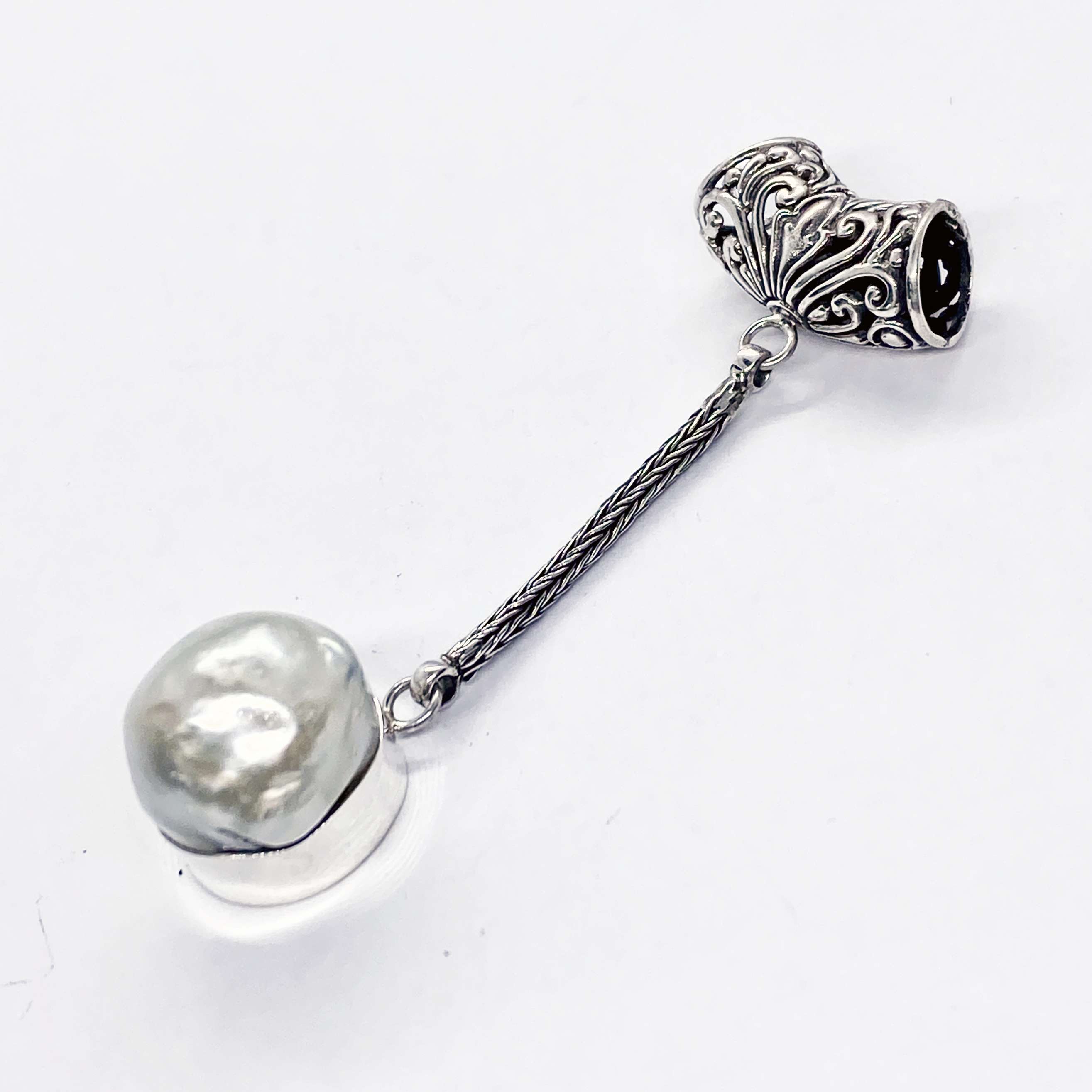 (HANDMADE 925 BALI SILVER PENDANT WITH BAROQUE PEARL)